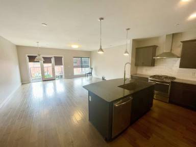 Main picture of 901 E 2nd Ave