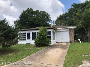 Main picture of 7100 Moore Ave