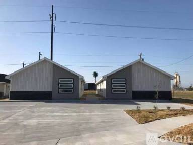 Main picture of 2029 Southridge Ave