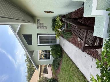 Main picture of 9142 Palm Island Cir