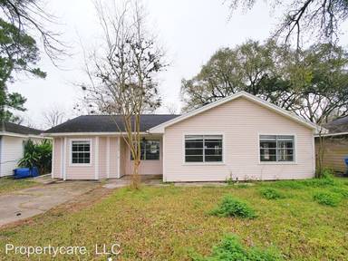 Main picture of 3923 Liggio St