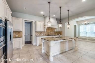 Main picture of 13569 Torrington Dr