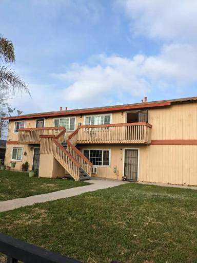 Main picture of 15156 Elm Ct