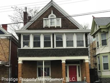 Main picture of 2439 Moerlein Ave