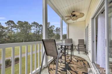 Main picture of 612 River Oaks Dr