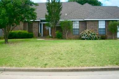 Main picture of 7 Brentwood Pl