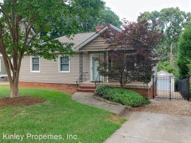 Main picture of 525 McDonald Ave