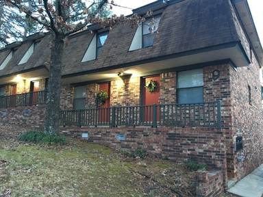 Main picture of Meredith Ct