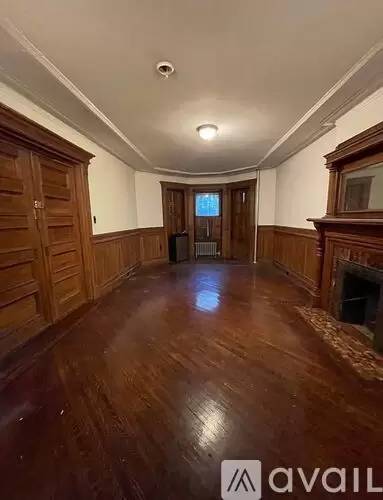 Main picture of 71 Halsey St