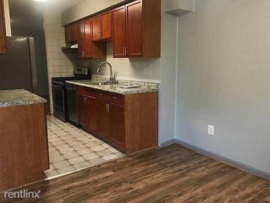 Main picture of 11252 Chestnut Grove Sq