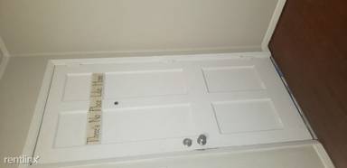 Main picture of 208 Camellia Cir