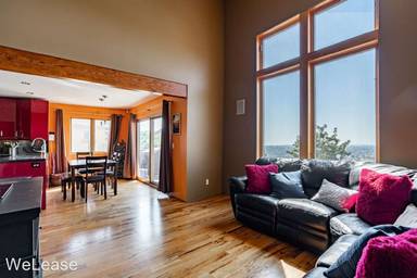 Main picture of 1608 Maria Ave