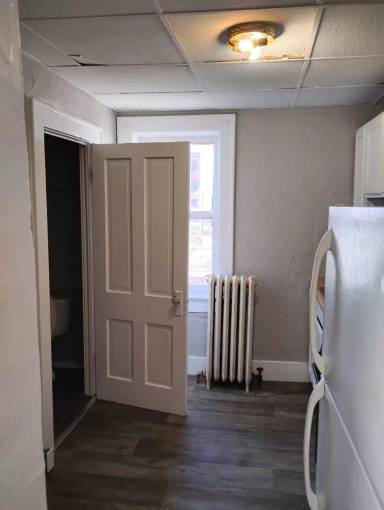 Main picture of 727 Brown St