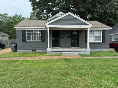 Main picture of 87 Eastview Dr