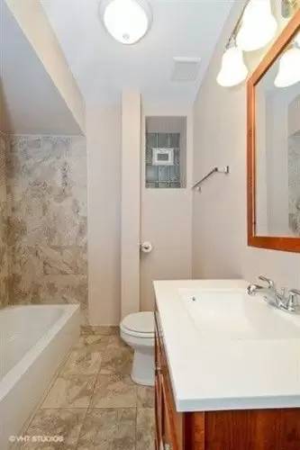 Main picture of 1631 W 18th St