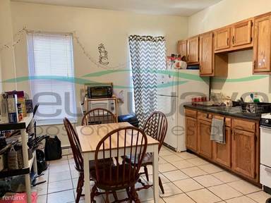 Main picture of 17 Parker Hill Ave