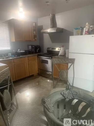 Main picture of 2369 Talmadge Rd