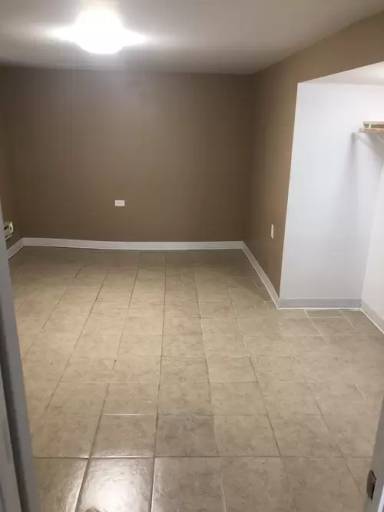 Main picture of 6131 S Campbell Ave