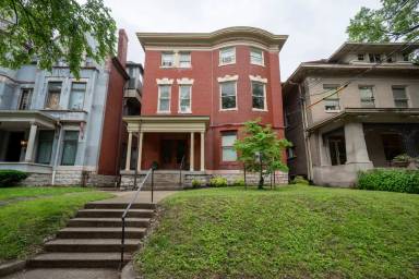 Main picture of 1345 S 3rd St