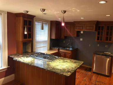 Main picture of 81 Lloyd Ave