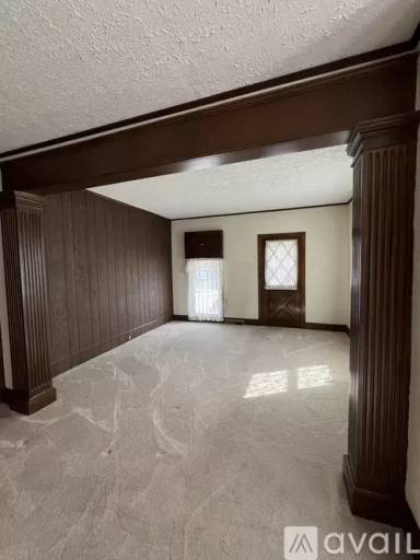 Main picture of 225 B St