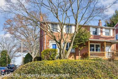 Main picture of 123 N Bradford Ave