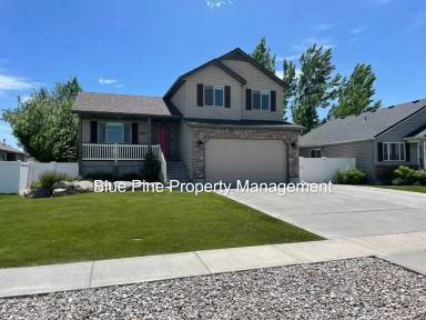 Main picture of 3562 Pearce Dr