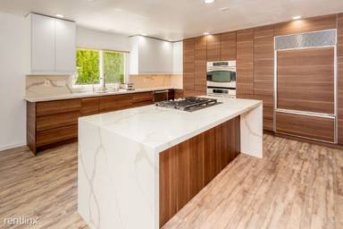 Main picture of 2107 Calle Guaymas