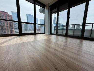 Main picture of 320 N Desplaines St