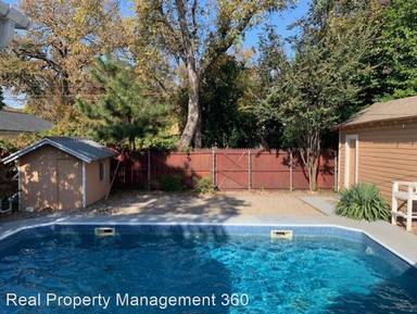 Main picture of 3201 Clary Ave