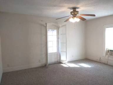 Main picture of 1604 Adams St