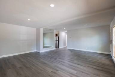 Main picture of 1527 Noble Oak Dr