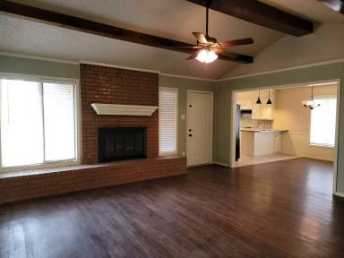 Main picture of 5716 63rd St