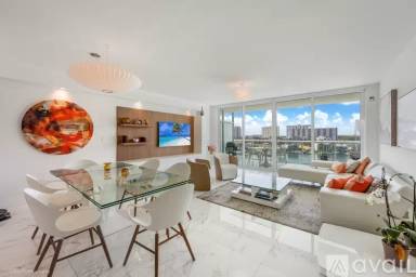 Main picture of Parque Towers Condo