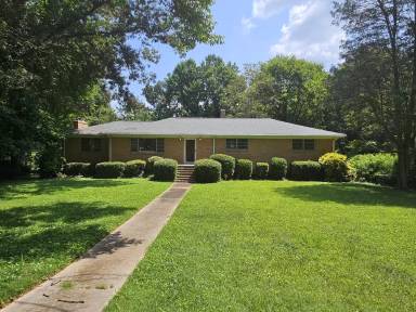 Main picture of 7604 Shady Ln