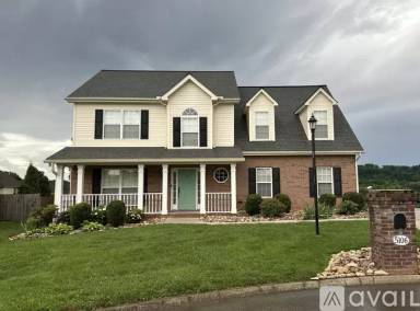 Main picture of 5106 Tropicana Dr