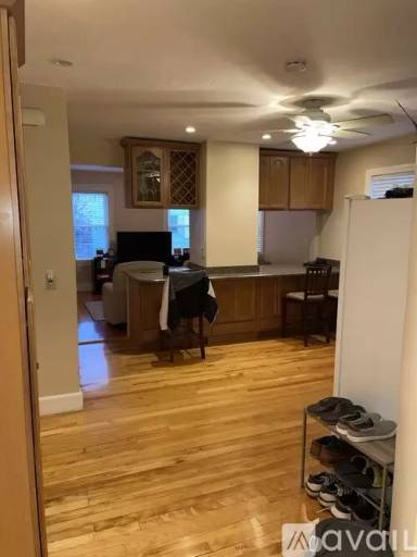 Main picture of 150 Ingleside Ave