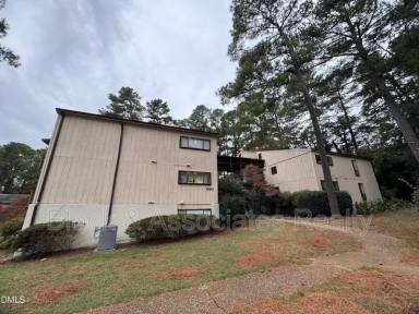 Main picture of 533 Pine Ridge Pl