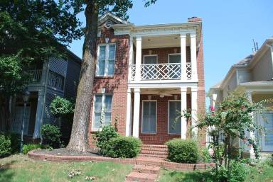 Main picture of 104 Island Crest Cir