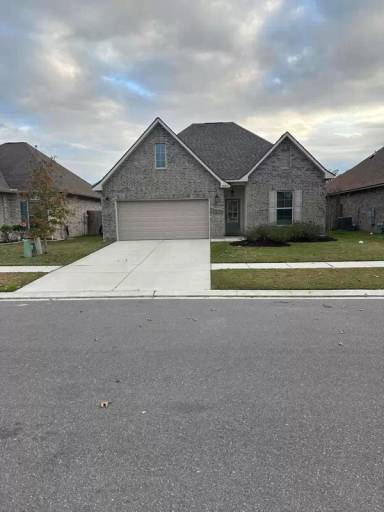 Main picture of 40221 Maddie Dr