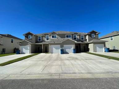 Main picture of 16917 Spirit Brk