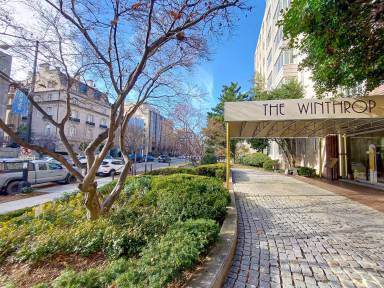 Main picture of 1727 Massachusetts Ave NW