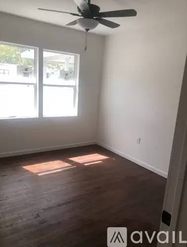 Main picture of 1314 Burleson St