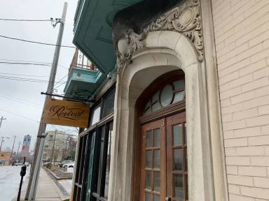 Main picture of 3 E 8th St