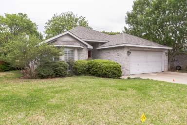 Main picture of 366 Dalhart Dr