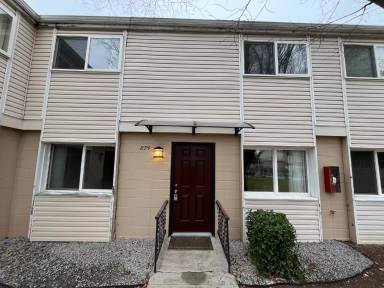 Main picture of 874 S Curtis Rd
