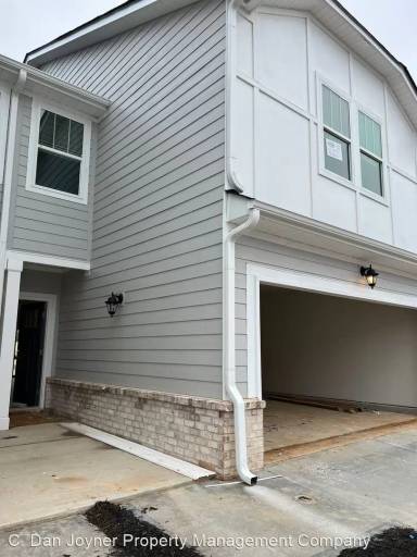 Main picture of 147 Bromes Way