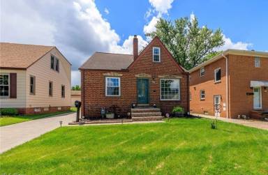 Main picture of 7615 Ivandale Dr