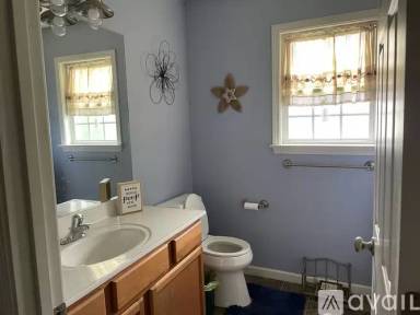 Main picture of 1325 Gowan Rd