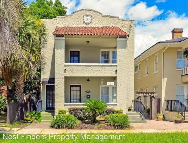 Main picture of 2979 Herschel St